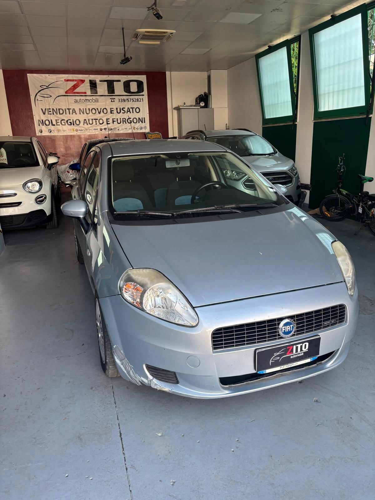 Fiat Grande Punto Grande Punto 1.3 MJT 75 CV 5 porte Active