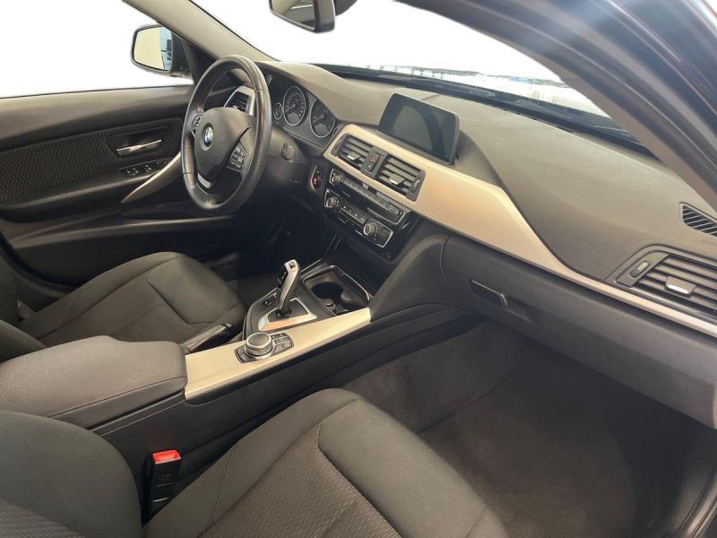 BMW Serie 3 318 d Business Advantage Steptronic