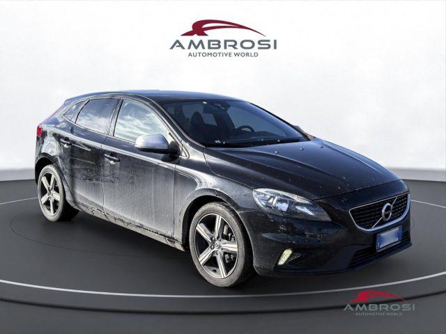 VOLVO V40 D2 R-design Kinetic - PER OPERATORI DEL SETTORE