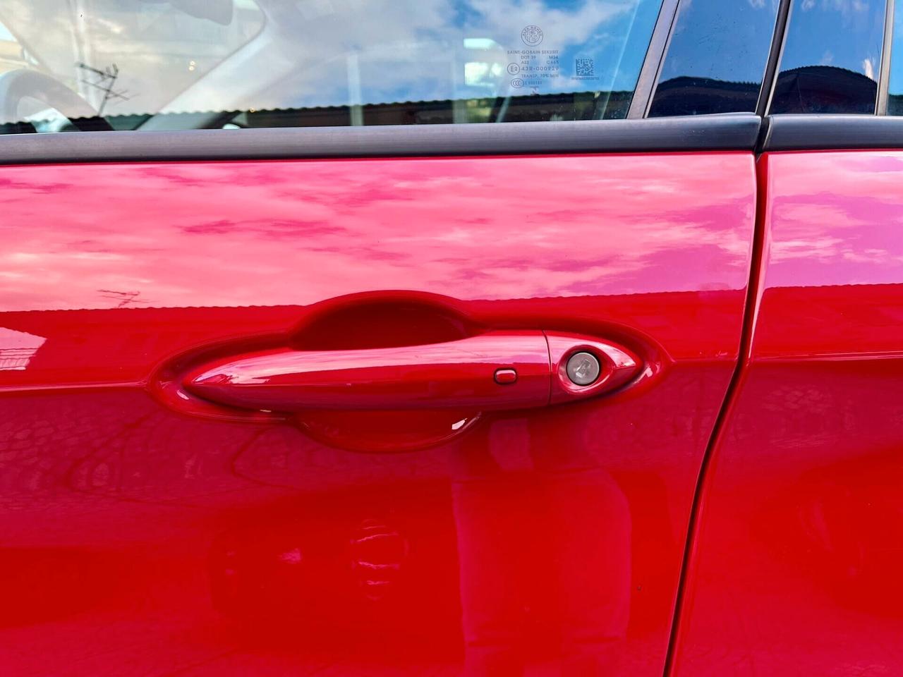 Alfa Romeo Stelvio 2.2 Turbodiesel 160 CV AT8 RWD Business