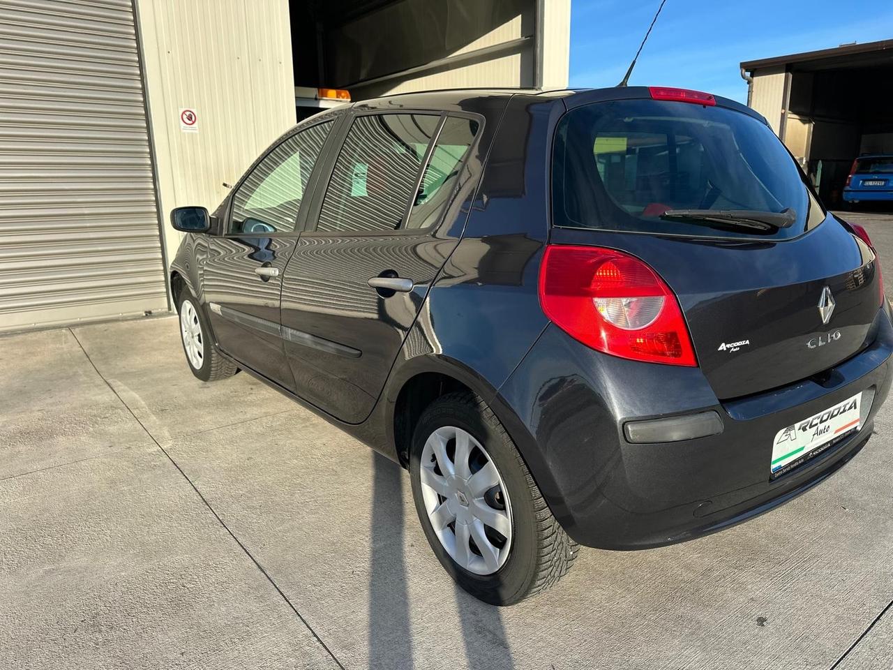 Renault Clio 1.5 dCi 85CV 5 porte Le Iene