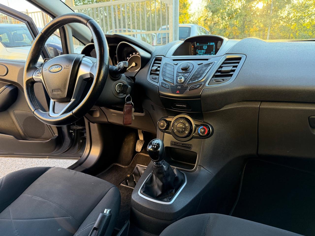 Ford Fiesta 1.5 TDCi 75CV 5 porte