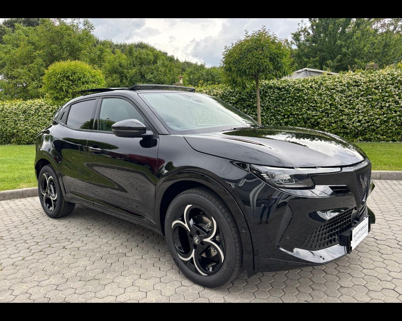Alfa Romeo Junior - Junior 1.2 ibrida Ti 145cv edct6