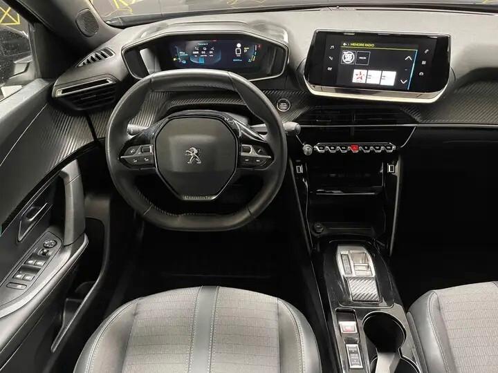 Peugeot 2008e ALLURE PACK 100kW