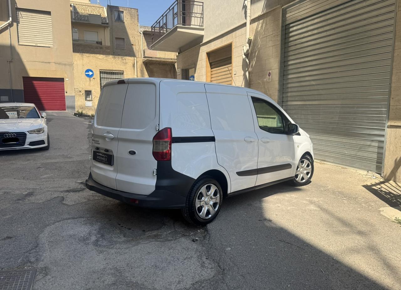 Ford Transit Courier