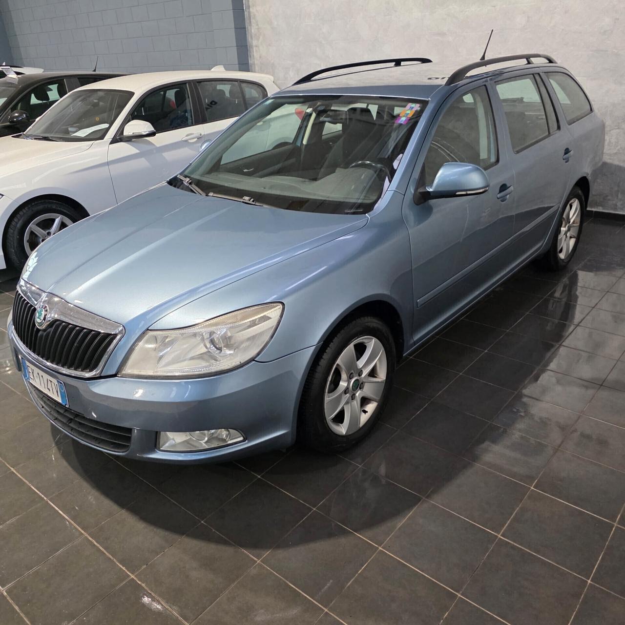 Skoda Octavia 1.6 TDI SW iva esposta