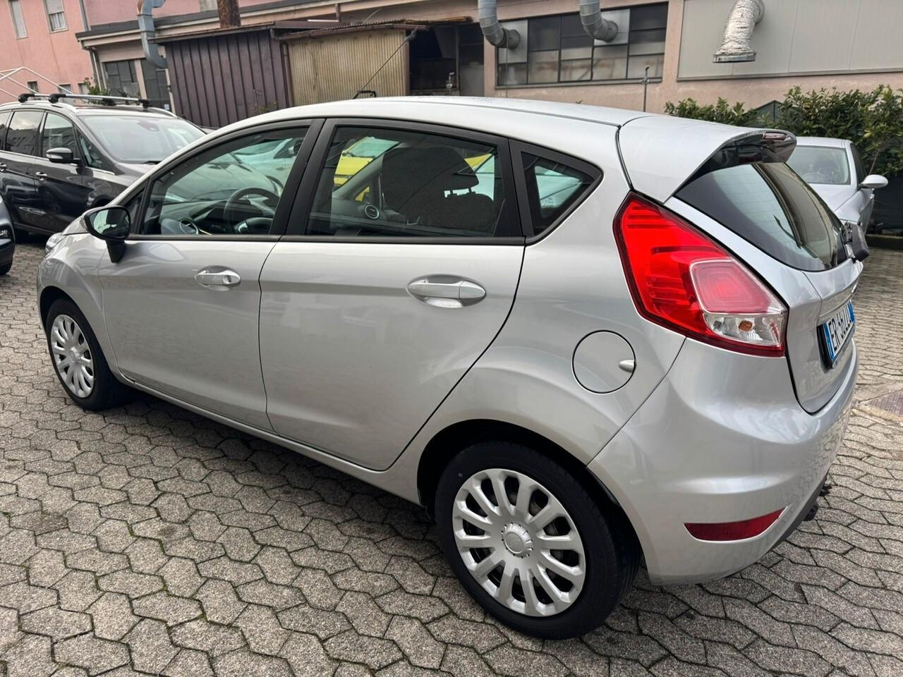 Ford Fiesta 1.0 80CV 5 porte*EURO5B*NEOPATENTATI