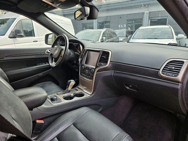 Jeep Grand Cherokee Grand Cherokee 3.0 V6 crd Limited 250cv auto