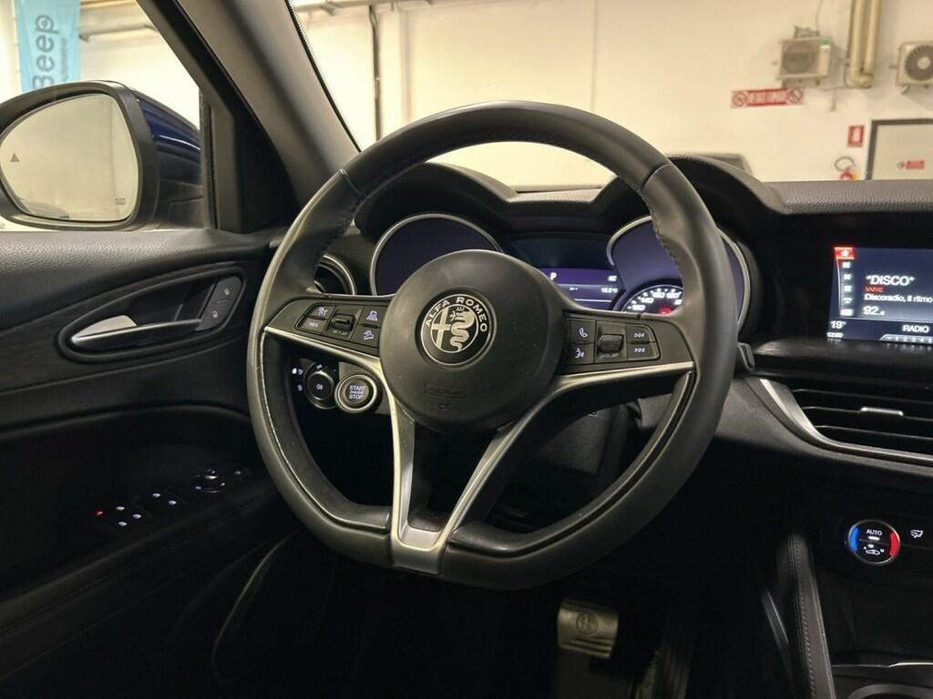 Alfa Romeo Stelvio 2.2 Turbo Business Q4 Auto