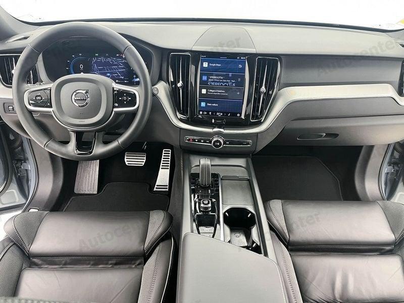 Volvo XC60 XC60 B4 (d) 197CV AWD AUT R DESIGN