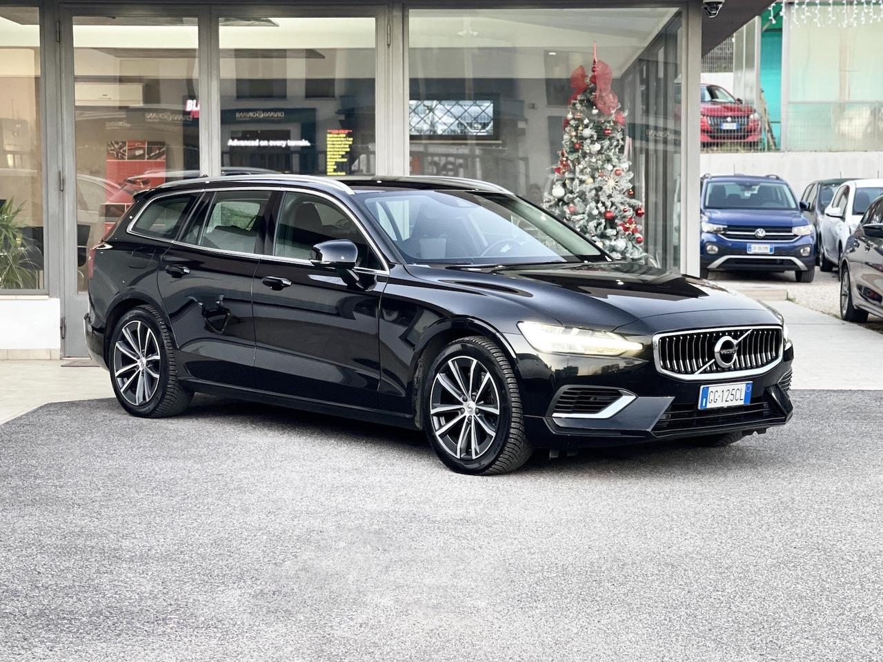 Volvo V60 2.0 AWD Plug-in-Hybrid 253CV E6 - 2021