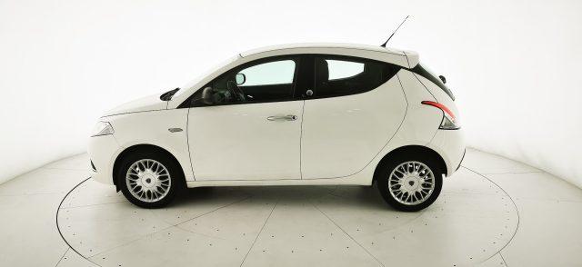 LANCIA Ypsilon 1.2 69 CV 5 porte GPL Ecochic Silver
