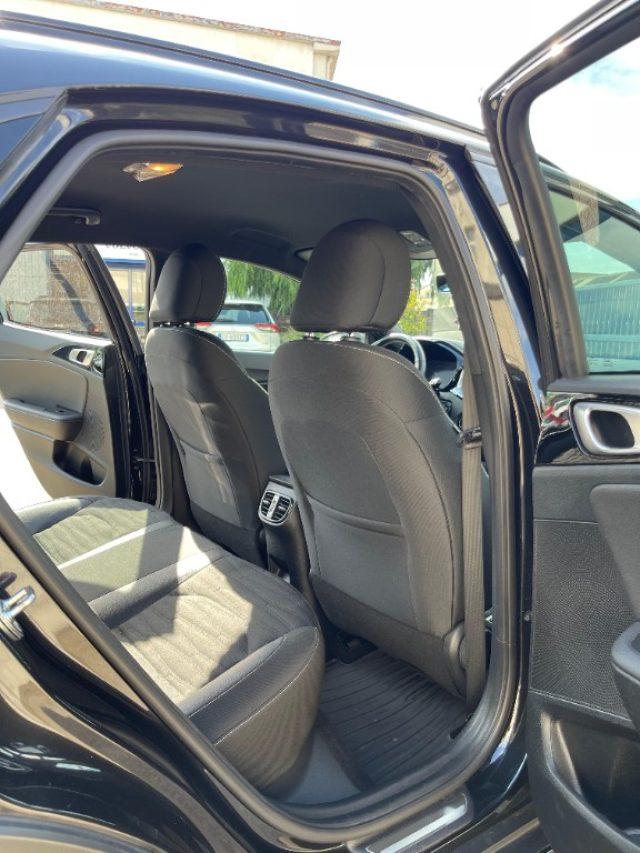 KIA XCeed 1.5 T-GDi 160 CV MHEV DCT Business