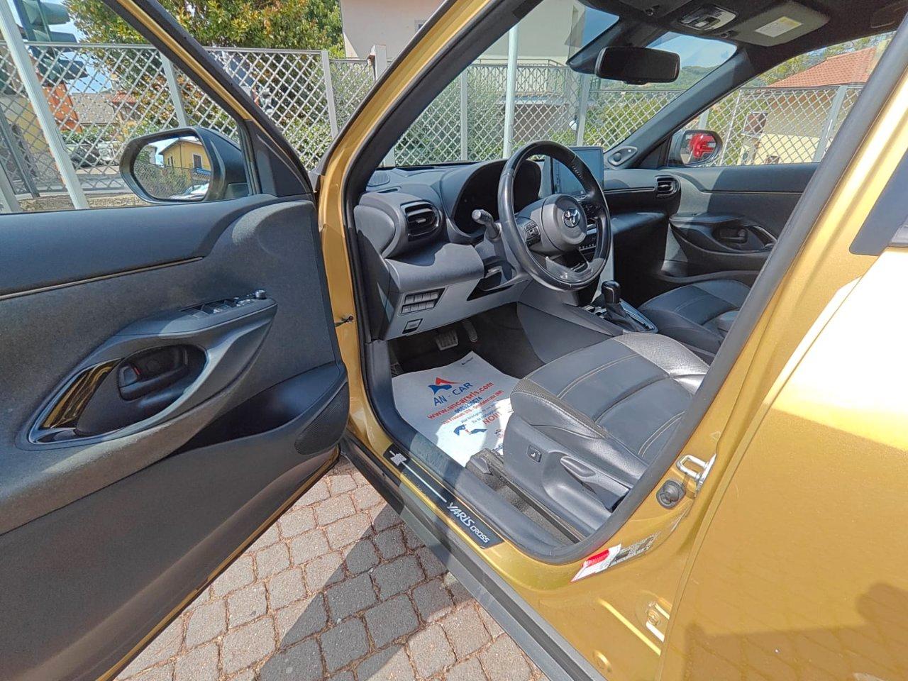 Toyota Yaris Cross 1.5h Premiere fwd 116cv e-cvt