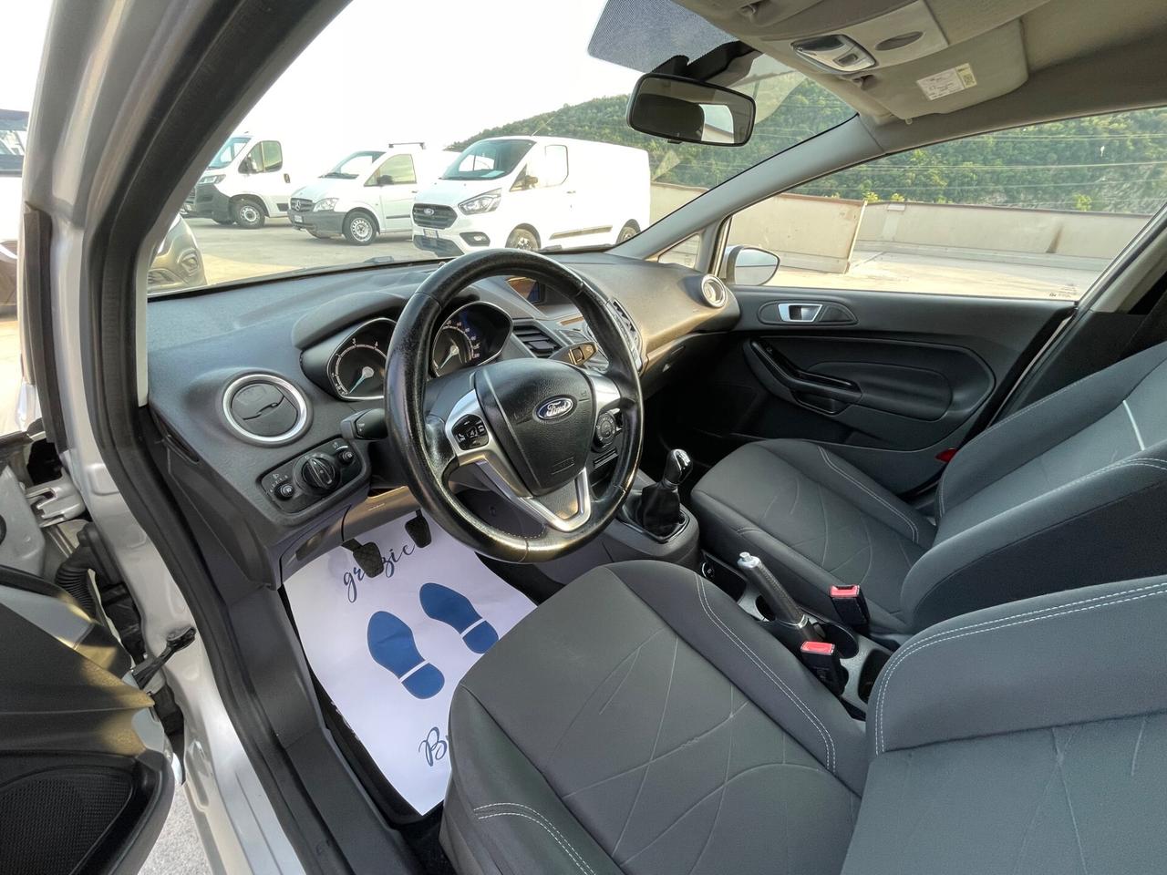 Ford Fiesta 1.5 TDCi 75CV 5 porte ST-Line OK NEOPATENTATI