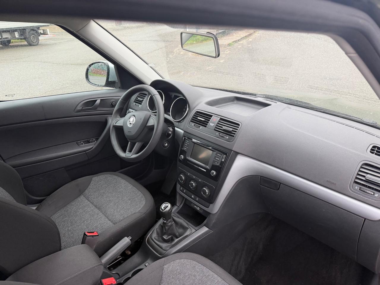 Skoda Yeti Outdoor 1.6 TDI SCR 110 CV 4x4 Design Edition