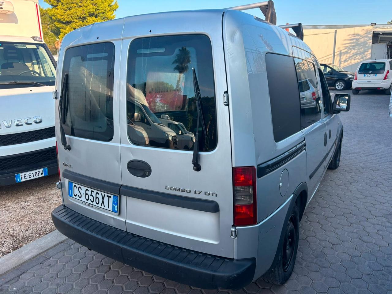 Opel Combo 1.7 DTI Diesel 5 posti – Anno 2005