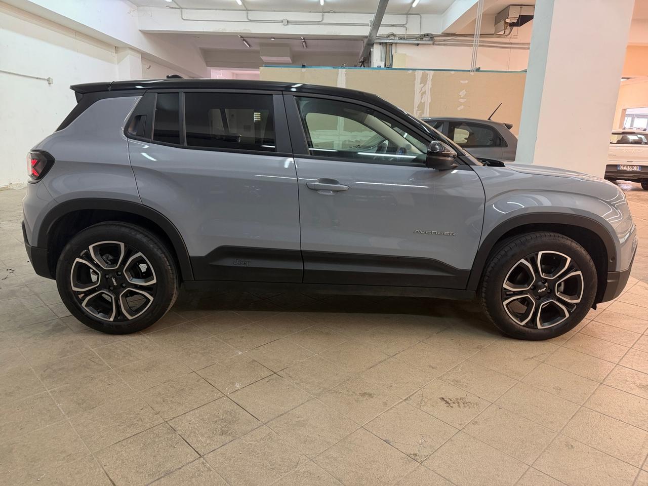 JEEP Avenger - Avenger 1.2 turbo Summit fwd 100cv