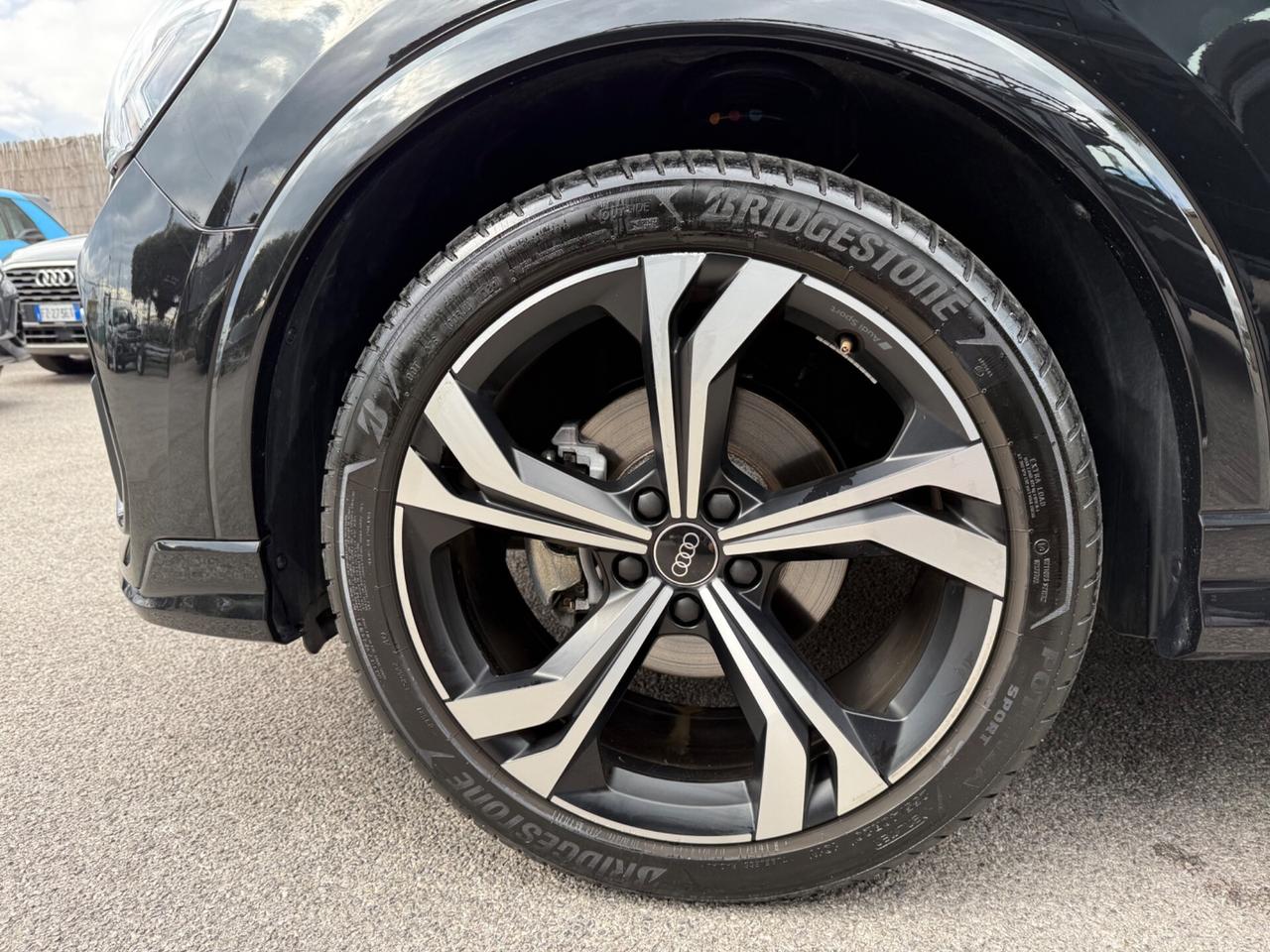 Audi Q3 SPB 2.0 TDI 35 S LINE - BLACK EDITION