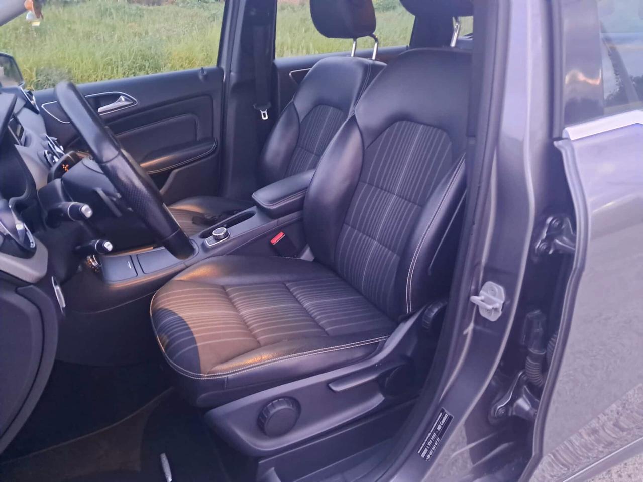 Mercedes-benz B 180 CDI BlueEFFICIENCY Premium