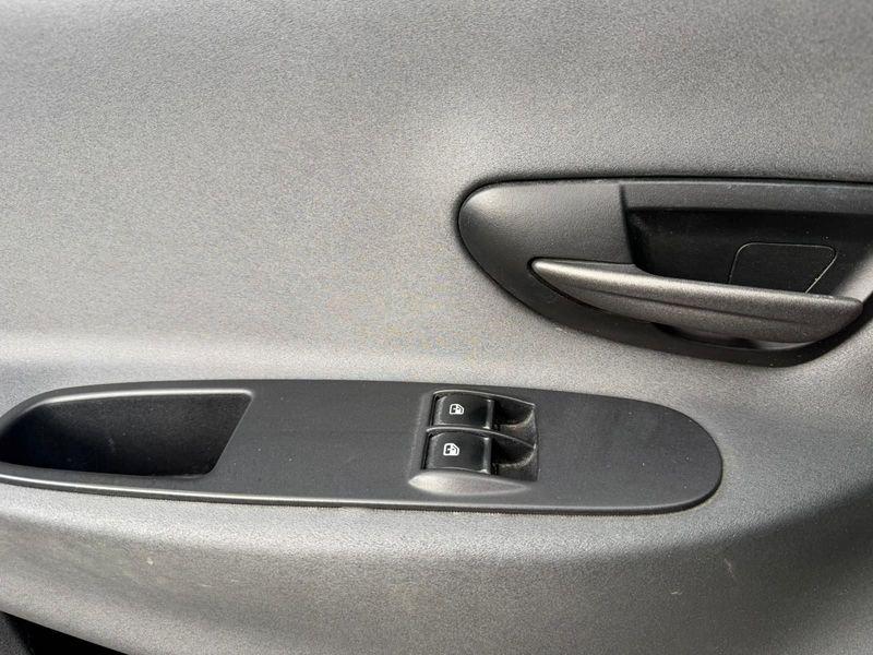 Lancia Ypsilon 1.2 69cv Silver