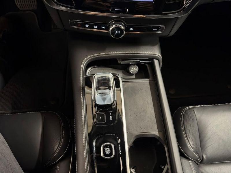 Volvo V90 Cross Country B4 D AWD automatico Plus
