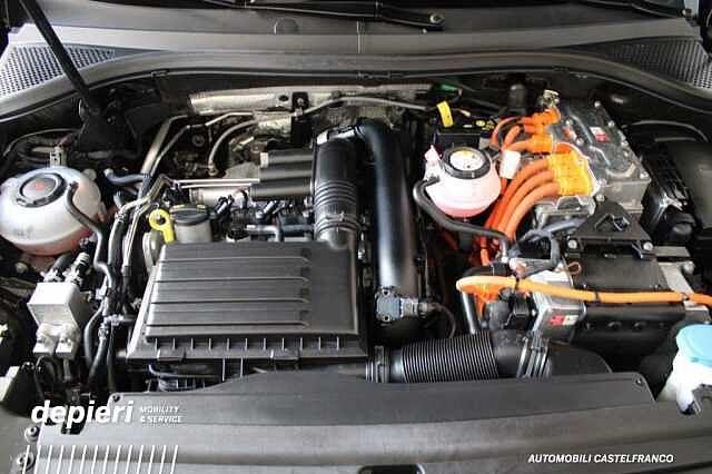 Volkswagen Tiguan 1.4 TSI eHYBRID DSG R-Line -PHEV