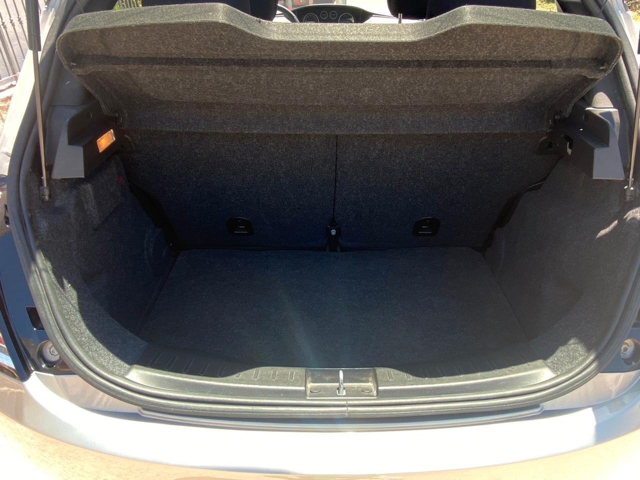 Lancia Ypsilon 1.3 MJT 16V 95 CV 5 porte S&S Gold