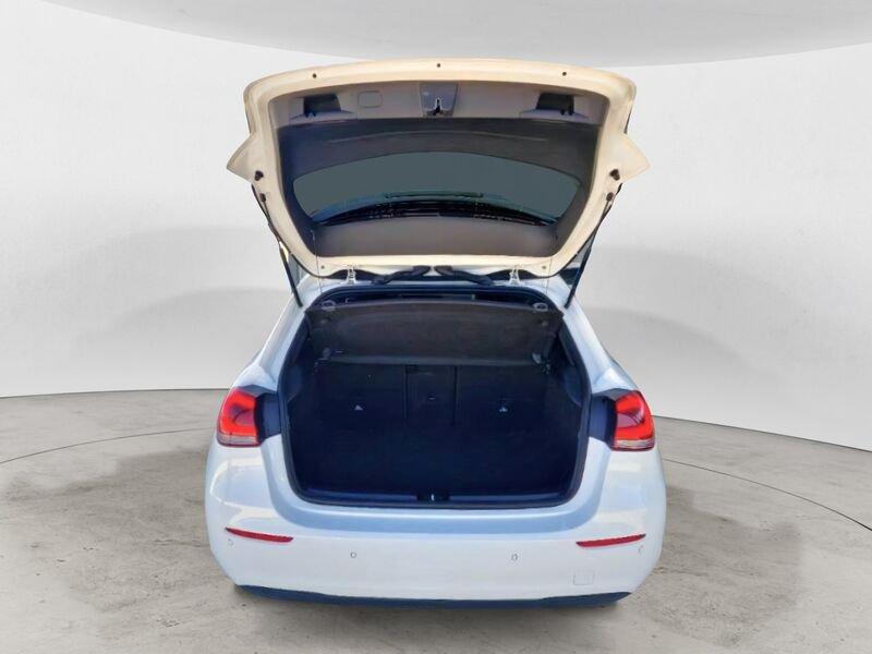 Mercedes-Benz Classe A 180 d 116 CV Automatica NAVI TETTO LED Business Extra