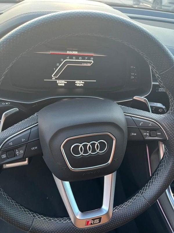 Audi Q8 RS Q8 TFSI V8 quattro tiptronic