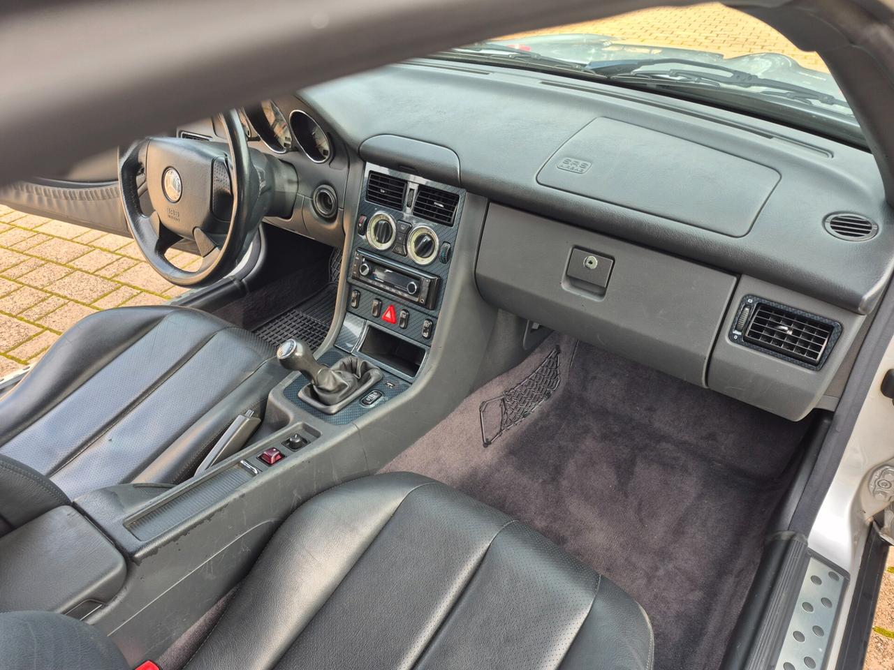 Mercedes-benz SLK 200 cat