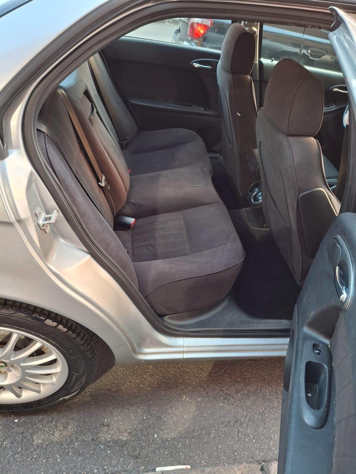 Alfa Romeo 156 1.9 JTD 16V Exclusive