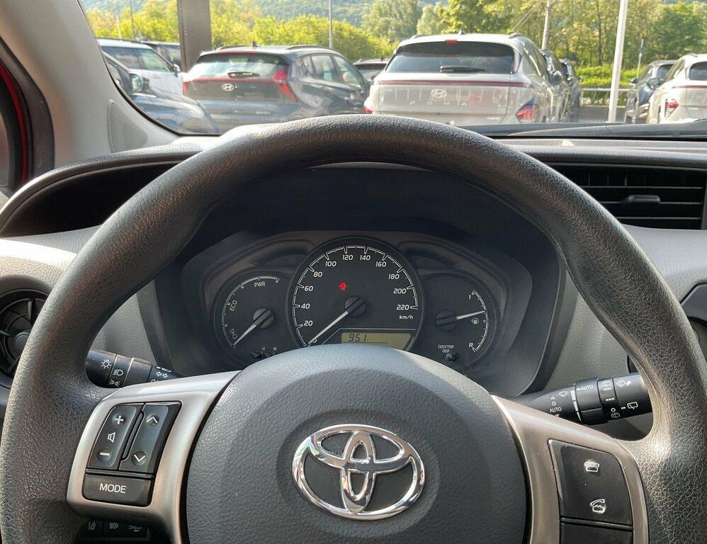 Toyota Yaris 5 Porte 1.5 VVT-i Hybrid Active E-CVT