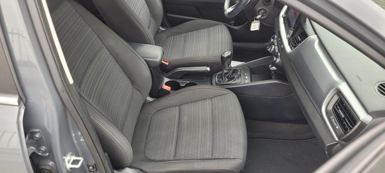 Kia Stonic 1.0 T-GDi 100 CV MHEV iMT GT Line