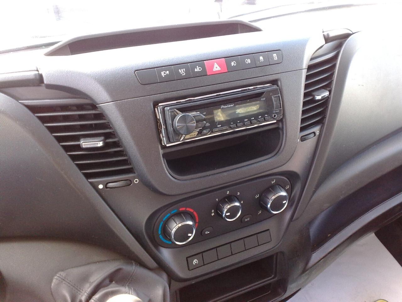 Iveco Daily 35c12 RIBALTABILE TRILATERALE - 2017