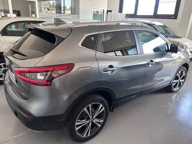 NISSAN Qashqai 1.5 dCi N-Connecta