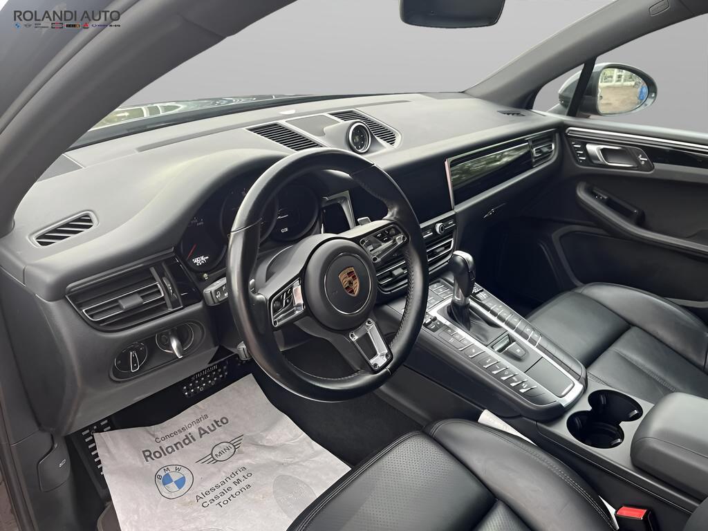 Porsche Macan 2.0 PDK