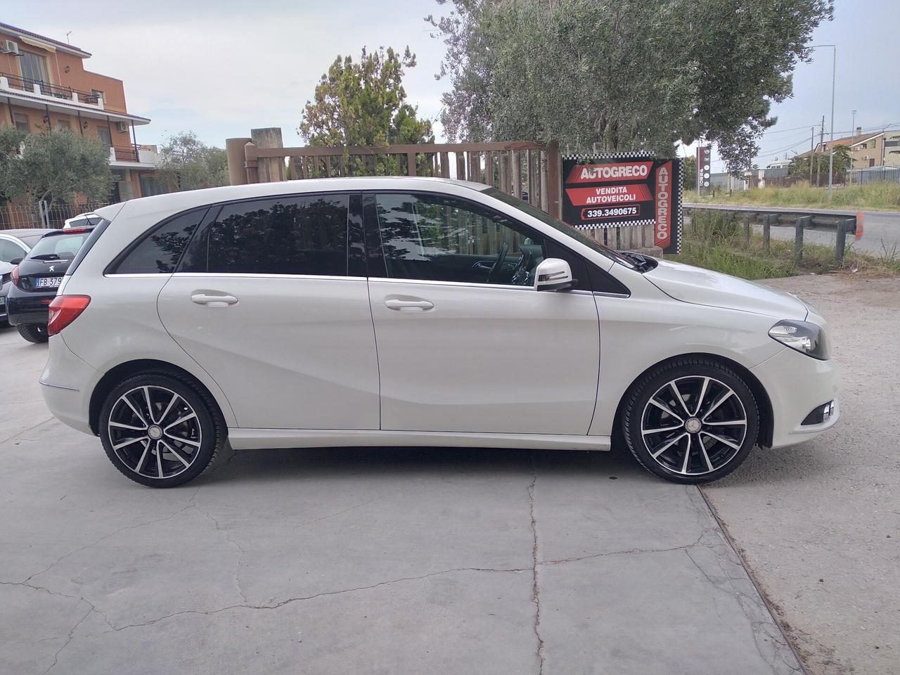 Mercedes-benz B 180 CDI Automatic Executive