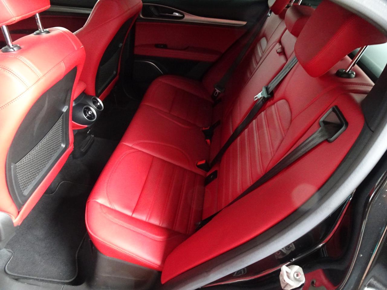 Alfa Romeo Stelvio 2.2 Turbodiesel 210 CV AT8 Q4 Veloce