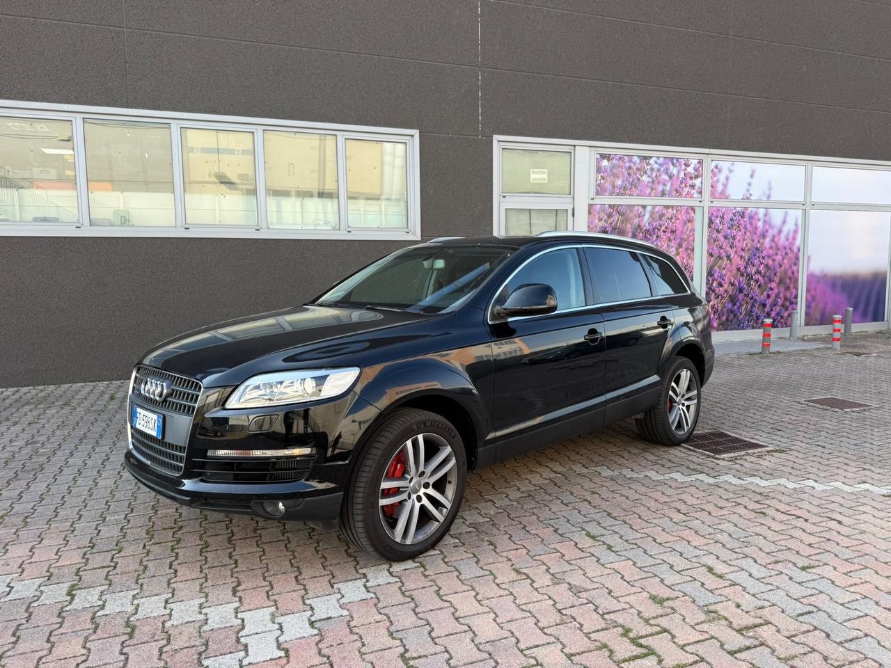 Audi Q7 3.0 V6 TDI 240 CV quattro tiptronic GANCIO TRAINO