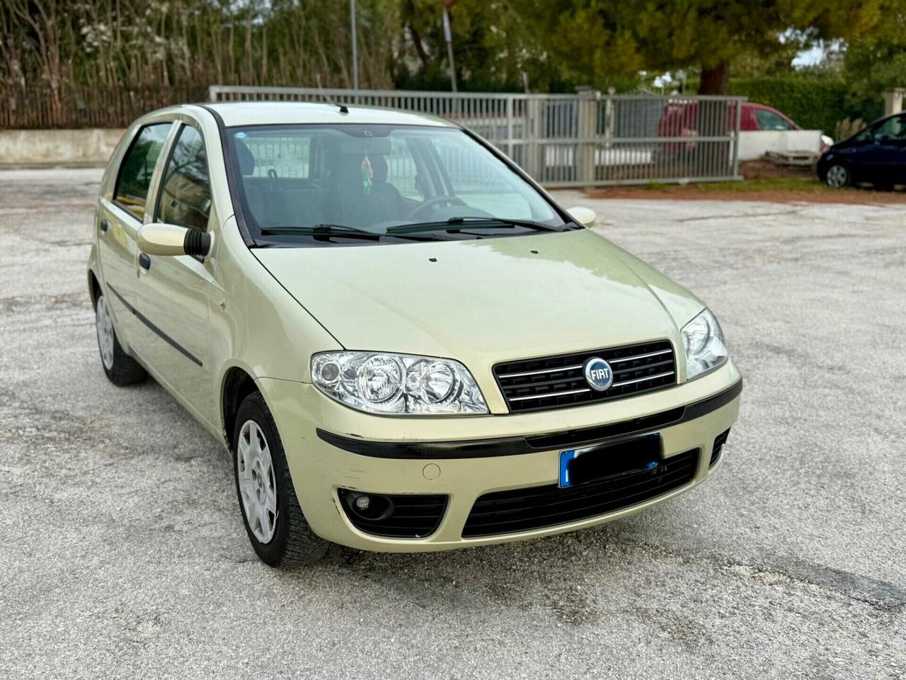 Fiat punto 5porte 1.2 benzina NEOPATENTATI