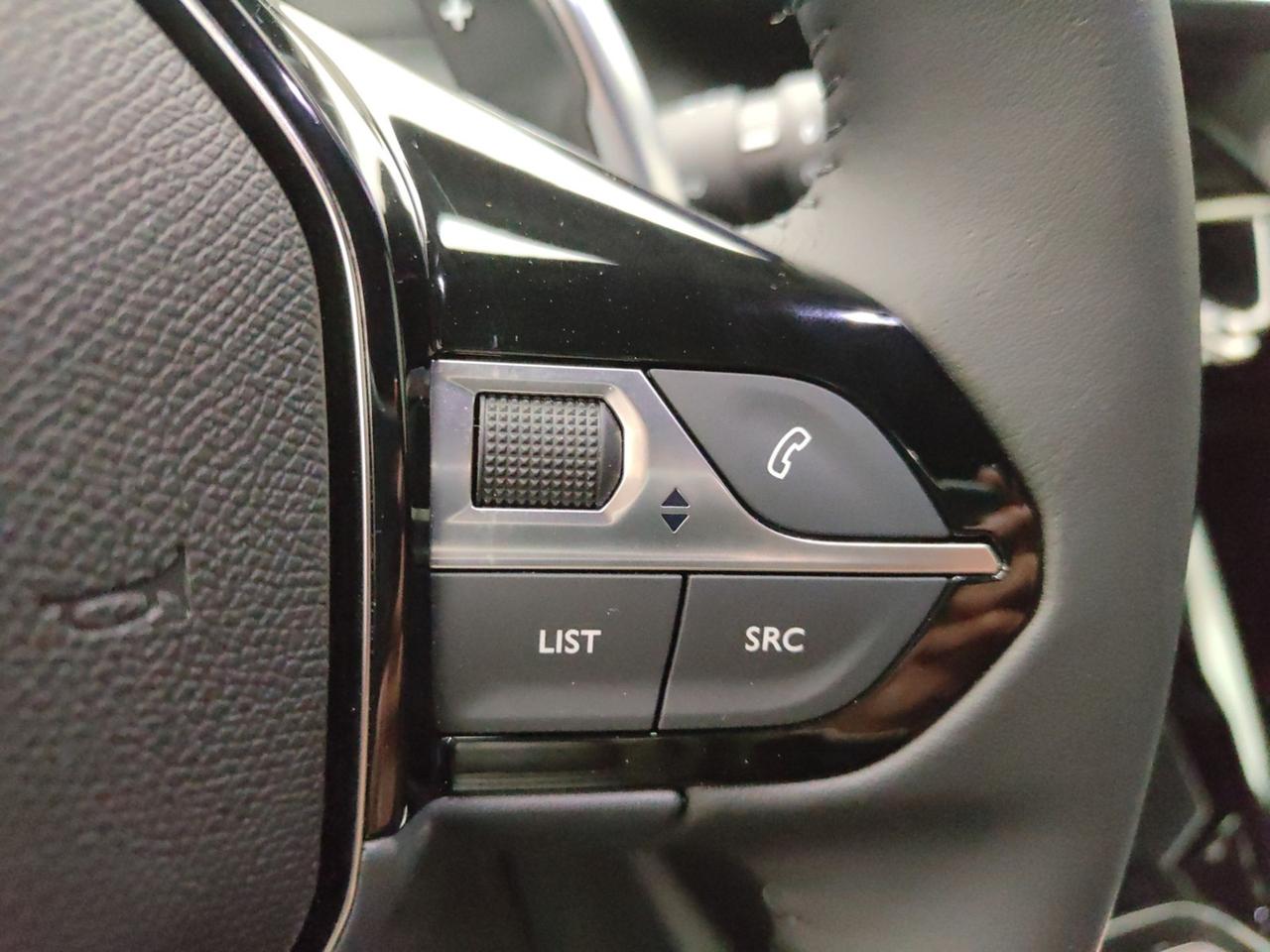 PEUGEOT 2008 II 2020 1.2 PURETECH 130CV ALLURE EAT8