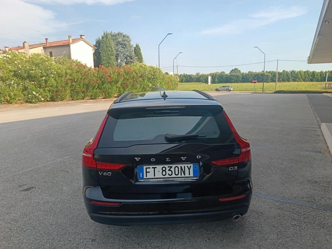 Volvo V60 D3 Geartronic Business Plus 2019.