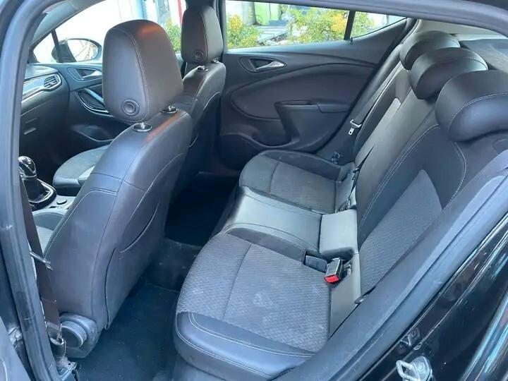 Opel Astra 1.6 CDTi - RICHIESTA MANUTENZIONE