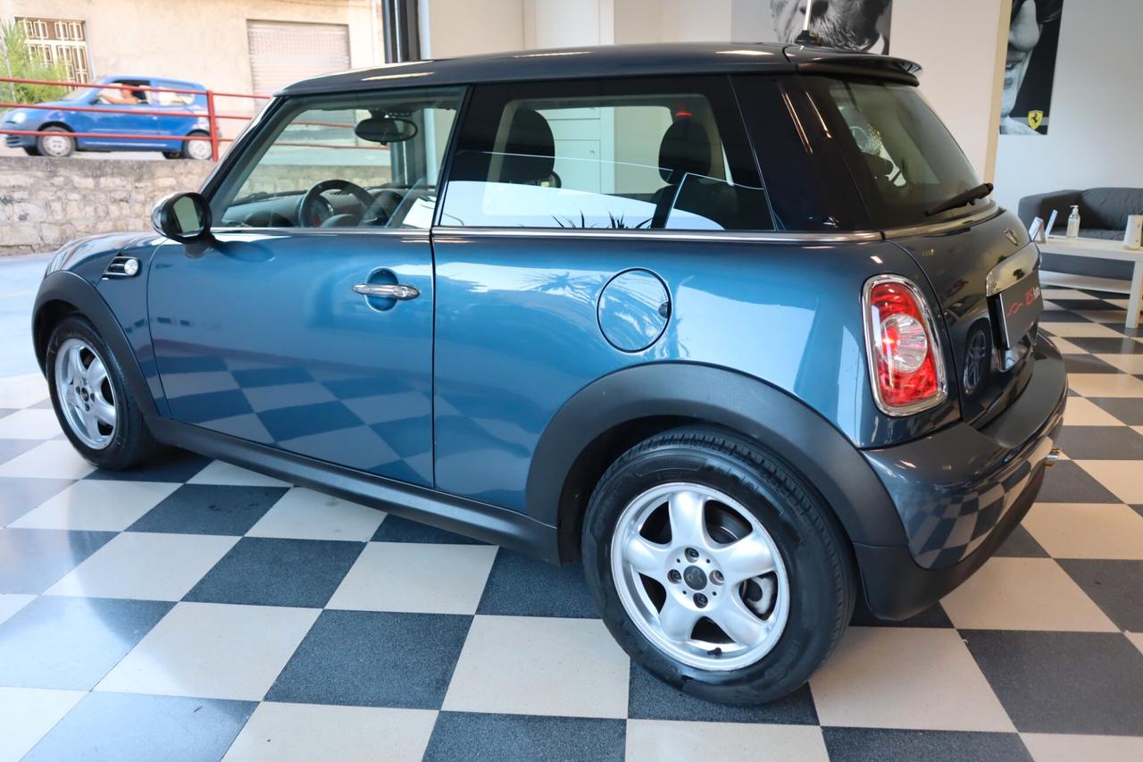 Mini 1.6 16V One D