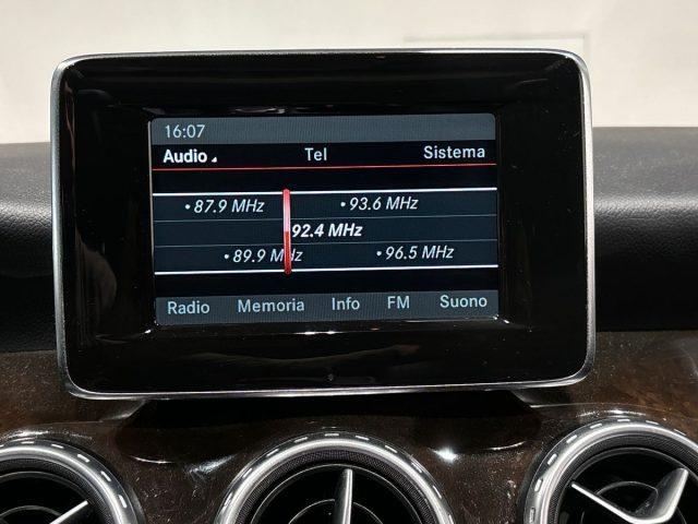 MERCEDES-BENZ GLA 250 Auto 4Matic Sport Tetto