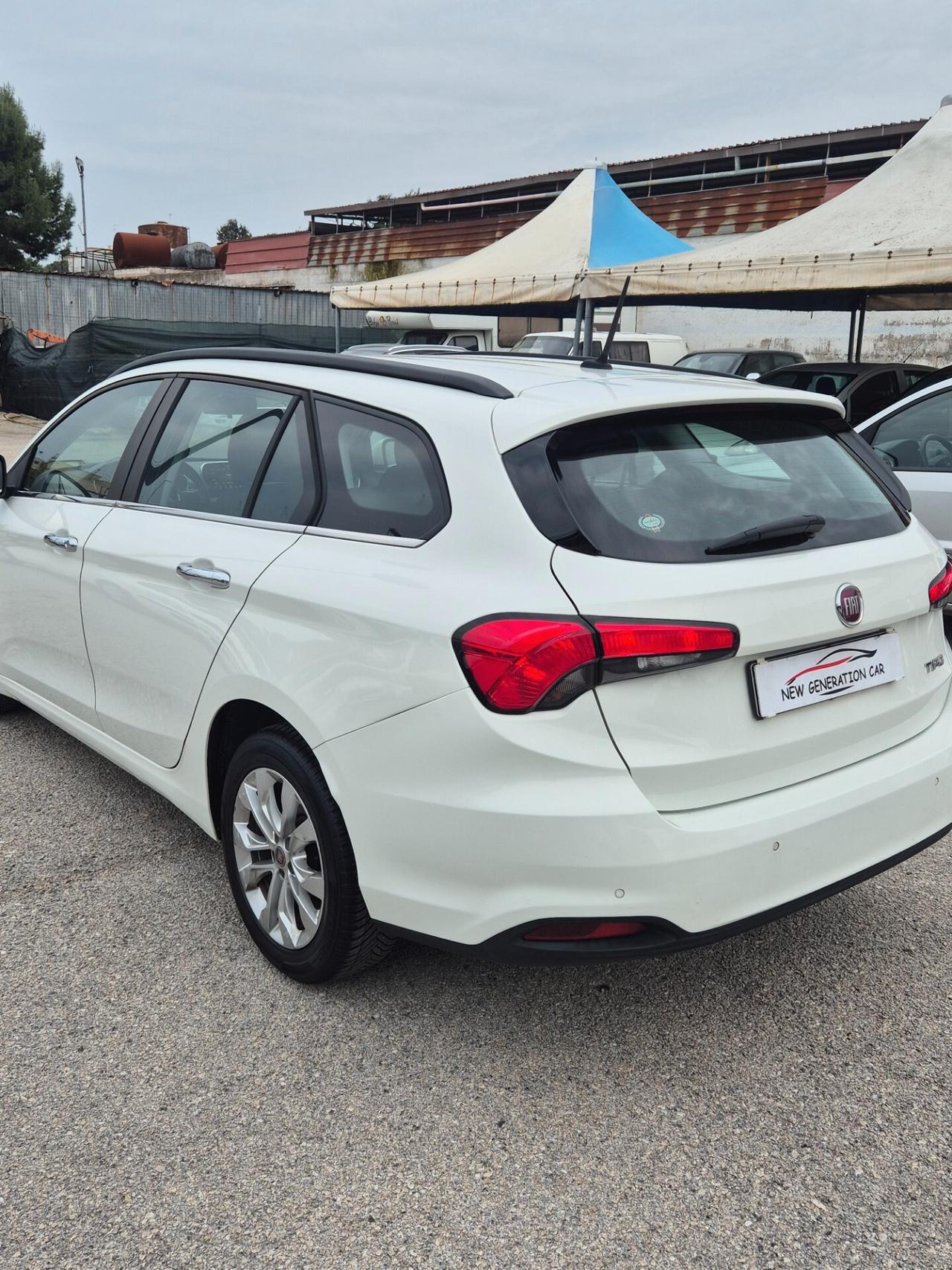 Fiat Tipo 1.6 Mjt S&S SW Lounge