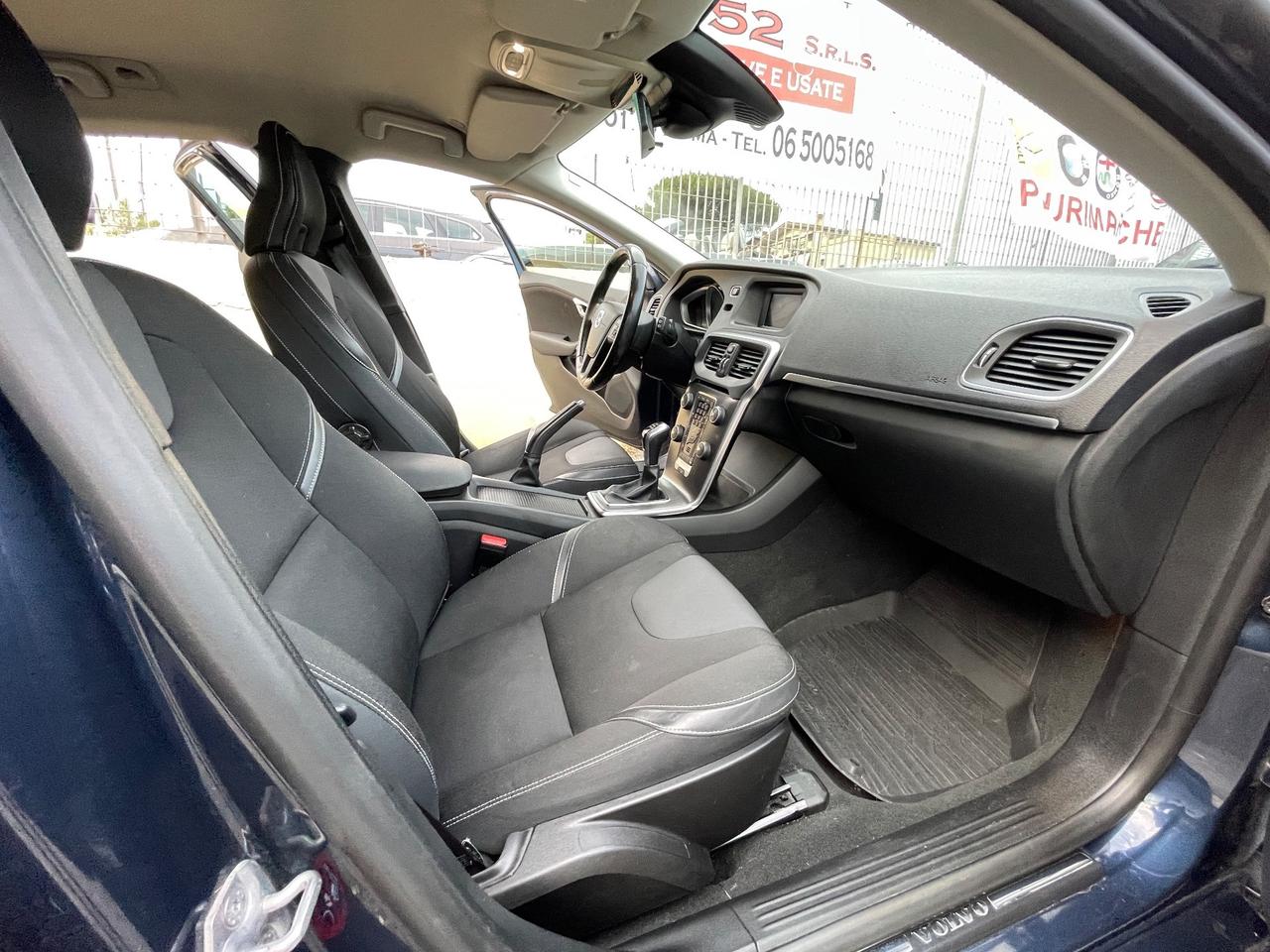 Volvo V40 D3 150cv. finanziabile pronta consegna