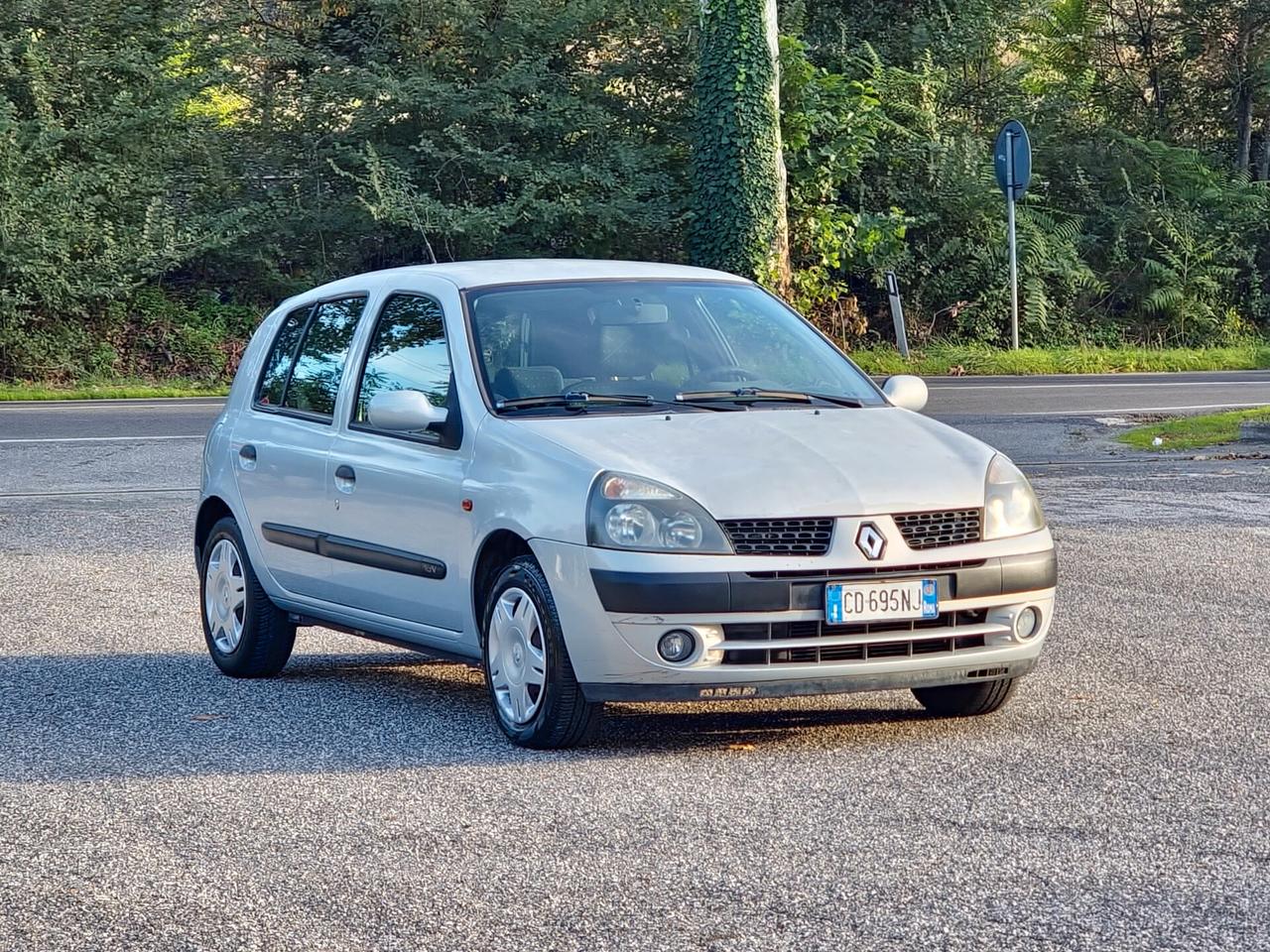 Renault Clio 1.2 16V cat 5 porte Expression 2002-E3 Manuale NEO