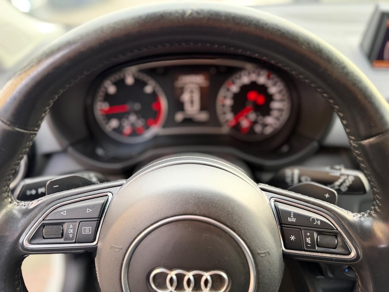 Audi A1 SPB 1.6 TDI Ambition CAMBIO AUTOMATICO IDEALE X NEOPATENTATI